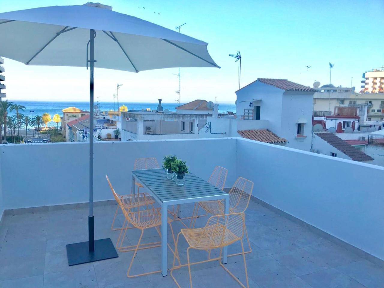 トレモリノスLujoso Duplex En La Playa Con Vistas Al Marアパートメント エクステリア 写真