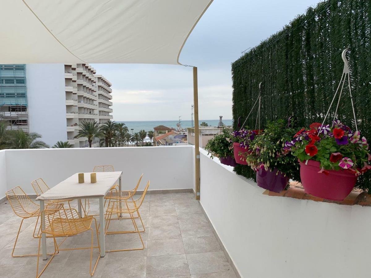 トレモリノスLujoso Duplex En La Playa Con Vistas Al Marアパートメント エクステリア 写真